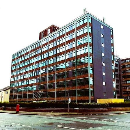 Fantastic One Bedroom Apartment Near Old Trafford Stadium Manchester Eksteriør bilde